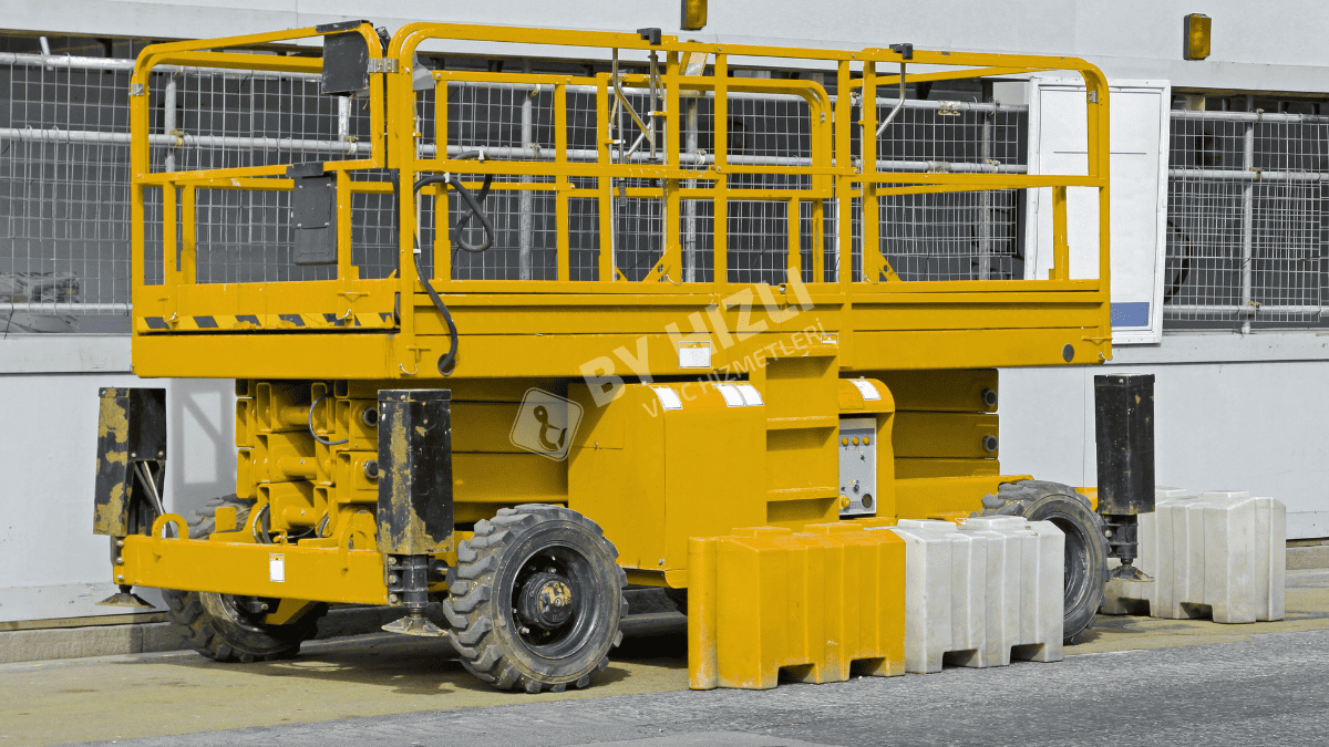 Gaziemir Makaslı Platform Vinç